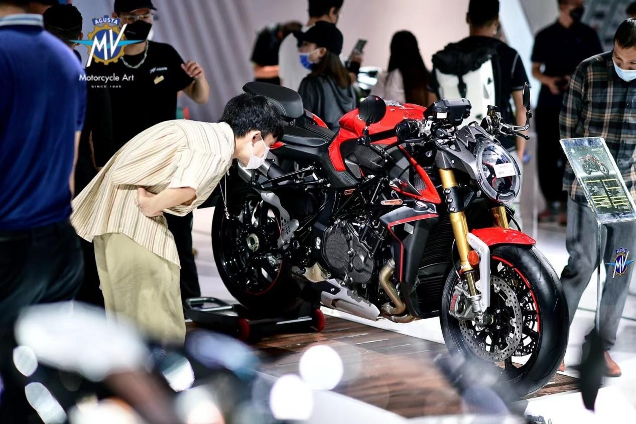 全球限量300台Rush1000订购一空，MV Agusta热度持续走高